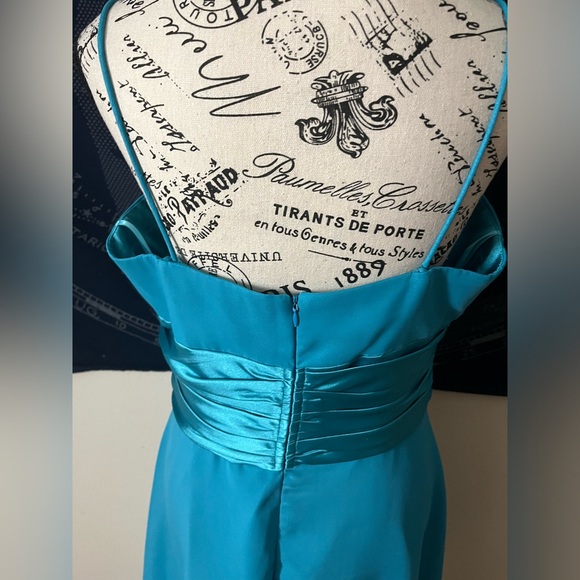 CHICA Turquoise Satin Cocktail Dress – XL - Picture 5 of 7